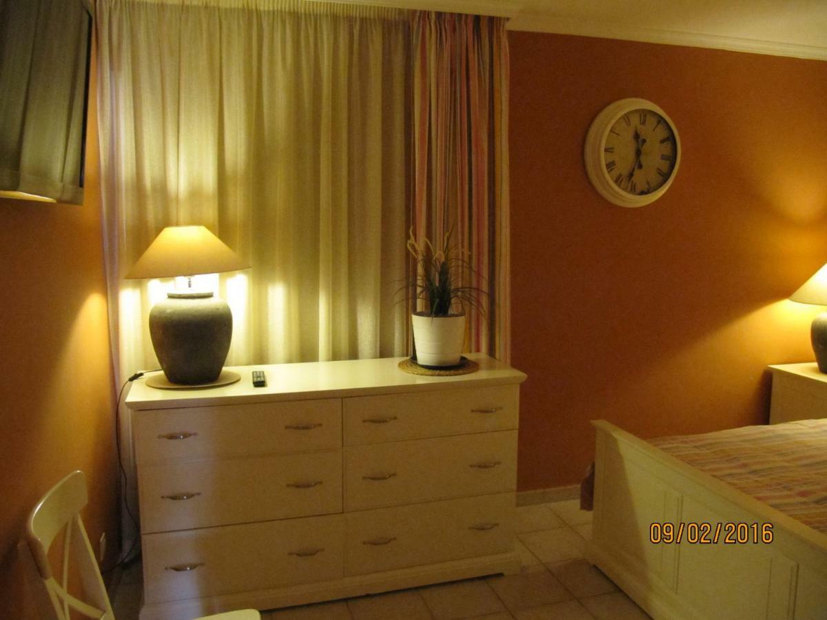 Rsid. El Duque-1 Apartamento *